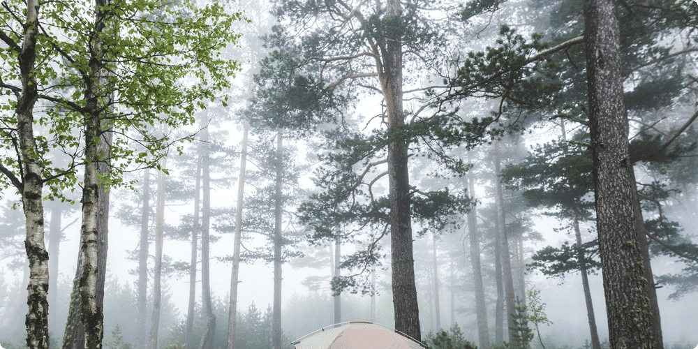 Qu'est-ce qu'une couverture de camping ultra-légère ?
